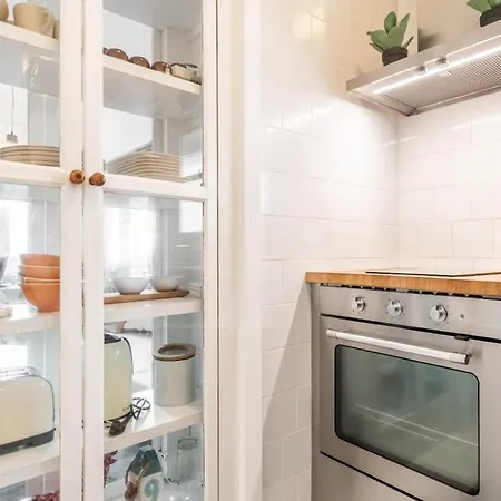 Charming House With Rooftop Terrace By Rems טורמולינוס