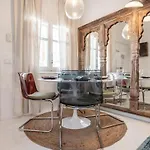Charming House With Rooftop Terrace By Rems Torremolinos